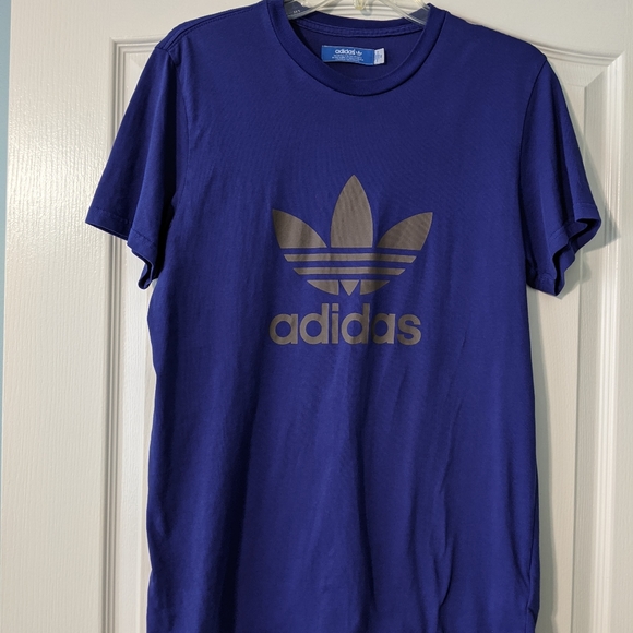 Adidas T-shirt - Picture 1 of 4